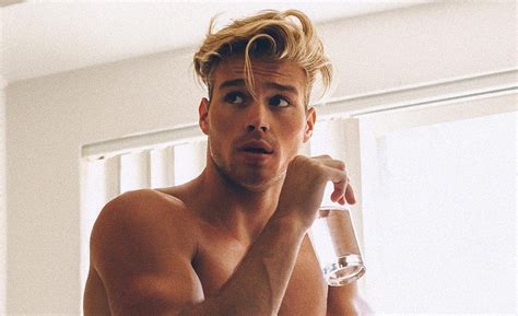 hottest males on instagram